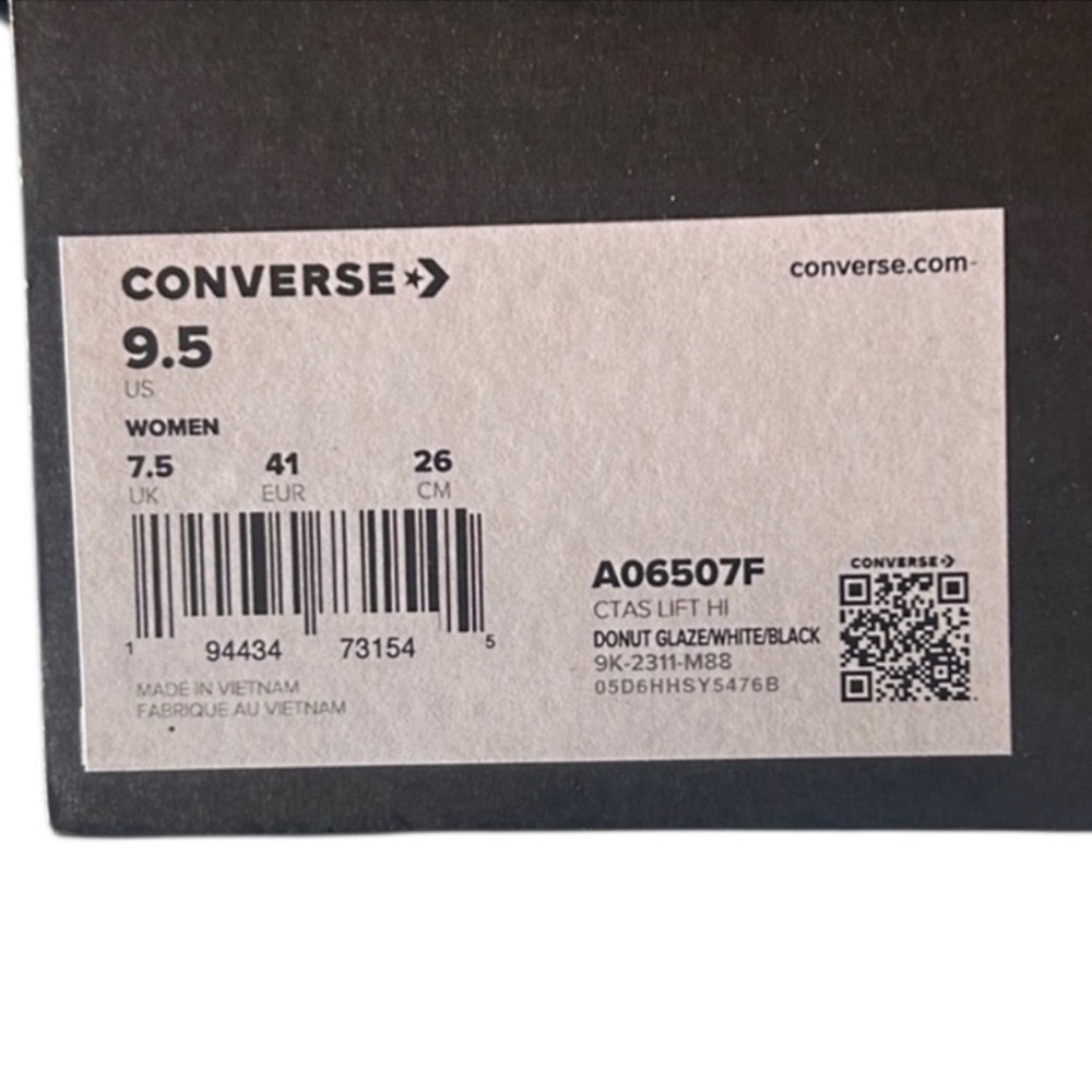 (NEW) in box Converse Chuck 70 High-Top Sneakers 9.5 - Picture 2 of 6